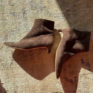 Brown suede everlane editor boots